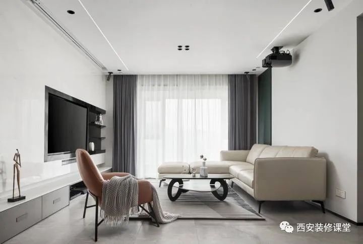 130㎡四室变三室，黑白灰简约