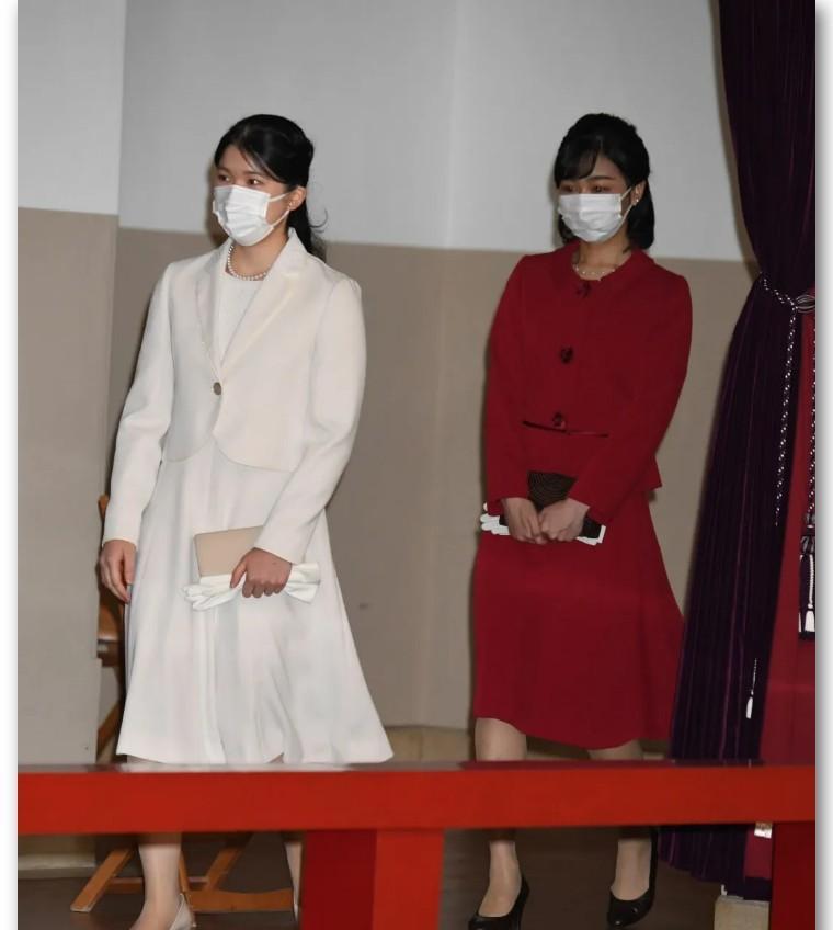 日本皇室公主爱子与佳子,那是独生女和扶弟魔的巨大差