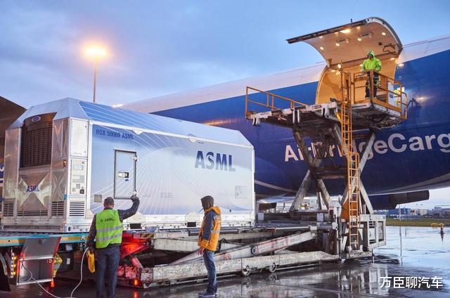 中芯国际|110亿美元!大量购买ASML先进光刻机!中芯国际做出新动作