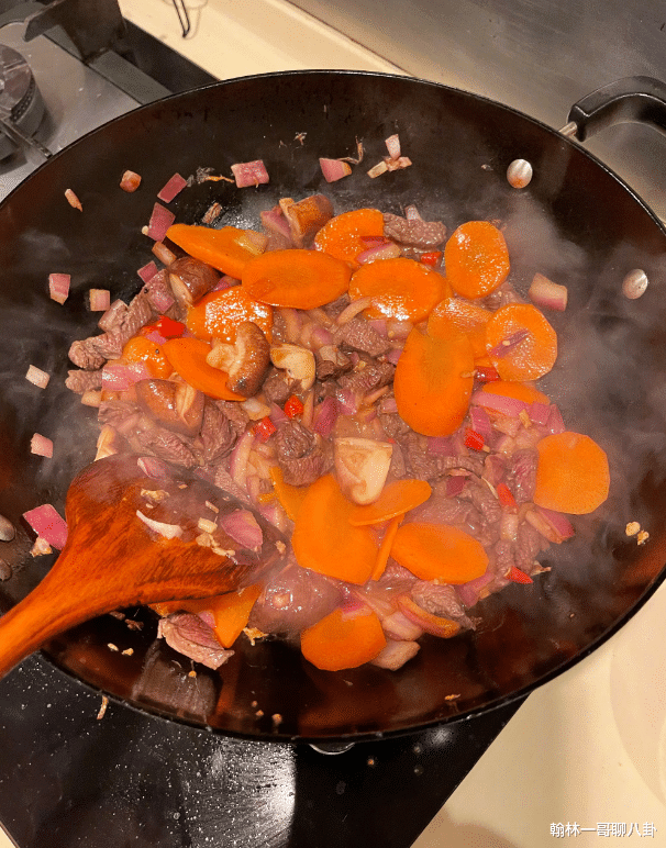 马思纯|微胖身材刚被夸完，马思纯就放飞自我，晒出的晚餐照热量爆棚