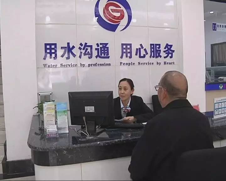 马桶上两个“按钮”有区别吗?这么简单的常识,却很少人知道答案
