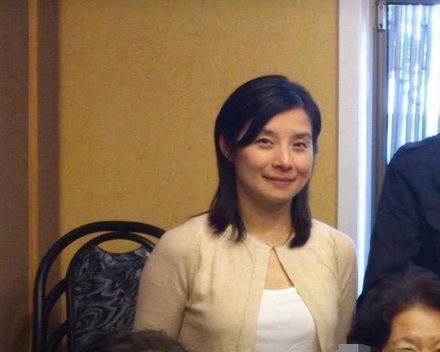 琼瑶|发福认不出、拒演妈、坐拥上亿豪宅,这6位琼瑶女郎各有各的辛酸