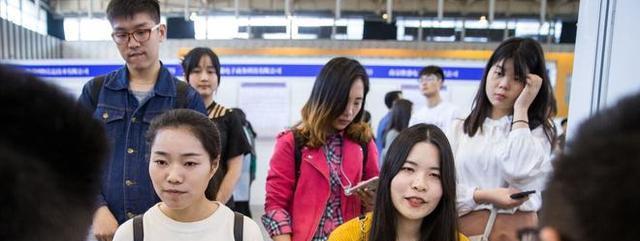 大学|某985大学博士生应聘，却接连被11所高校拒绝，原因让人无法反驳