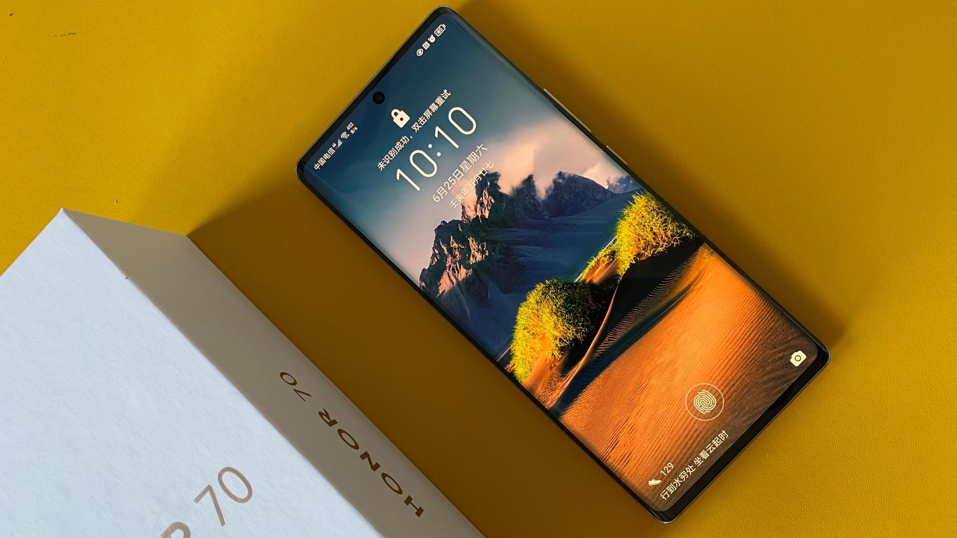 荣耀70|相比荣耀60，荣耀70有哪些优势？值得入手吗？