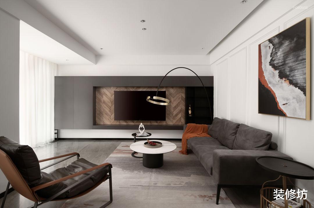 110平现代三居室,焦糖棕系超好看,实用又温馨