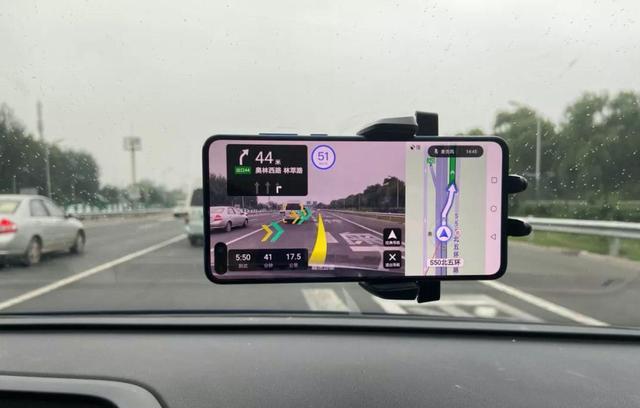 高德地图|导航软件免费给用户使用,是如何赚钱的?老司机说出了大实话