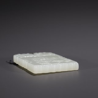 狮子|旧藏·和田玉籽料狮子戏球玉牌