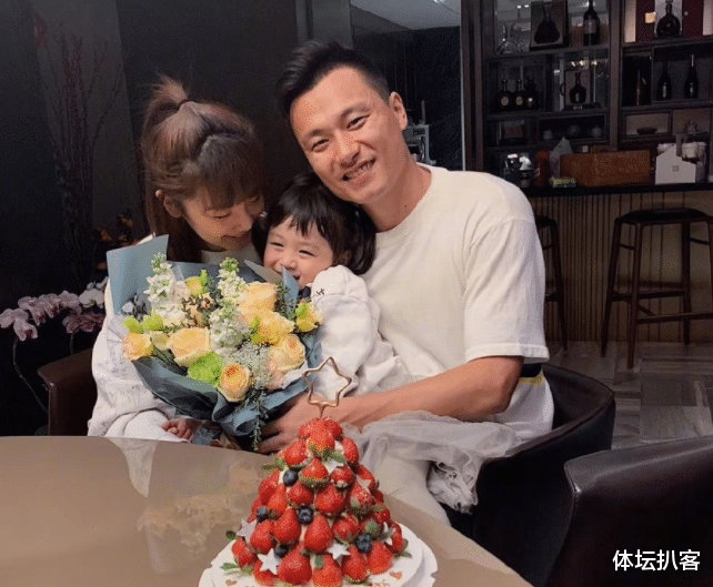 亚冠|郜林回应带烟踢热身赛！真相出炉，打脸爆料人，球迷盛赞素质高