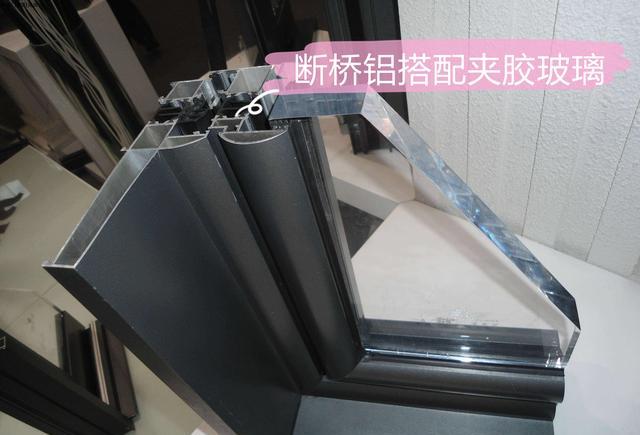 朋友家装修做了10个隔音设计,卧室直接变密室,一点噪音都没有