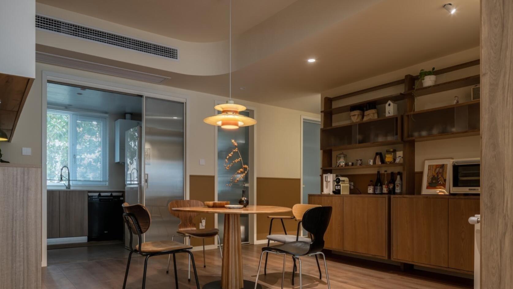 装修顶面一定要刷白？其实做一体化设计，效果出来反而会更好