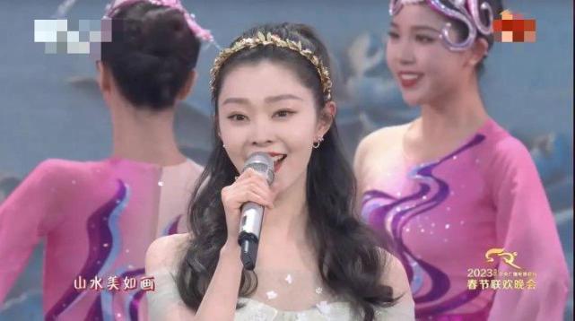 春晚|继续发酵！任鲁豫、撒贝宁、尼格买提，映衬了春晚最深的鄙视链！