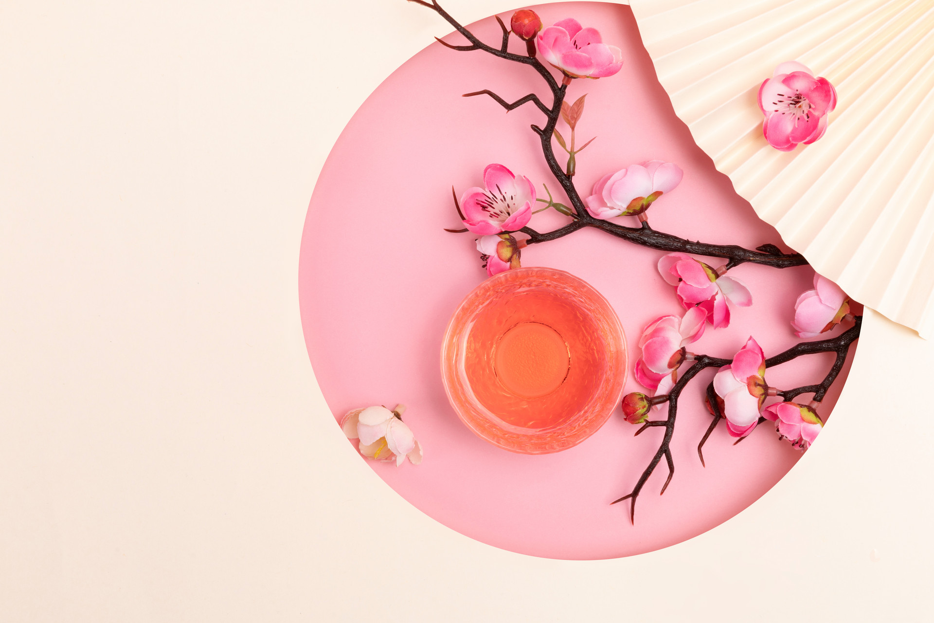 卧龙图说酒:酒水本无错,缘分在酒中!贵在真情,真感受