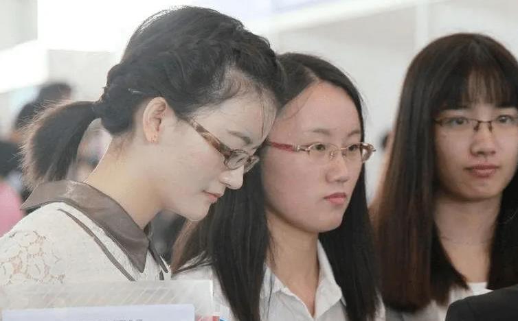 考研|研究生有“好消息”，这些编制岗正在招人，达到要求的别错失机会