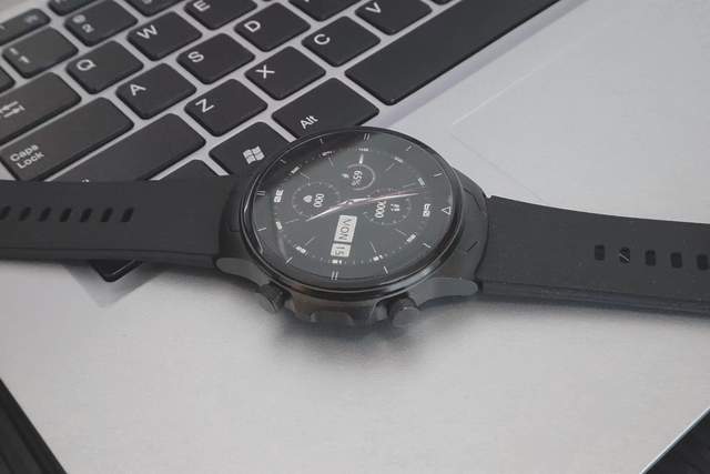 过年回家给父母的礼物,dido E39S 气囊血压智能手表