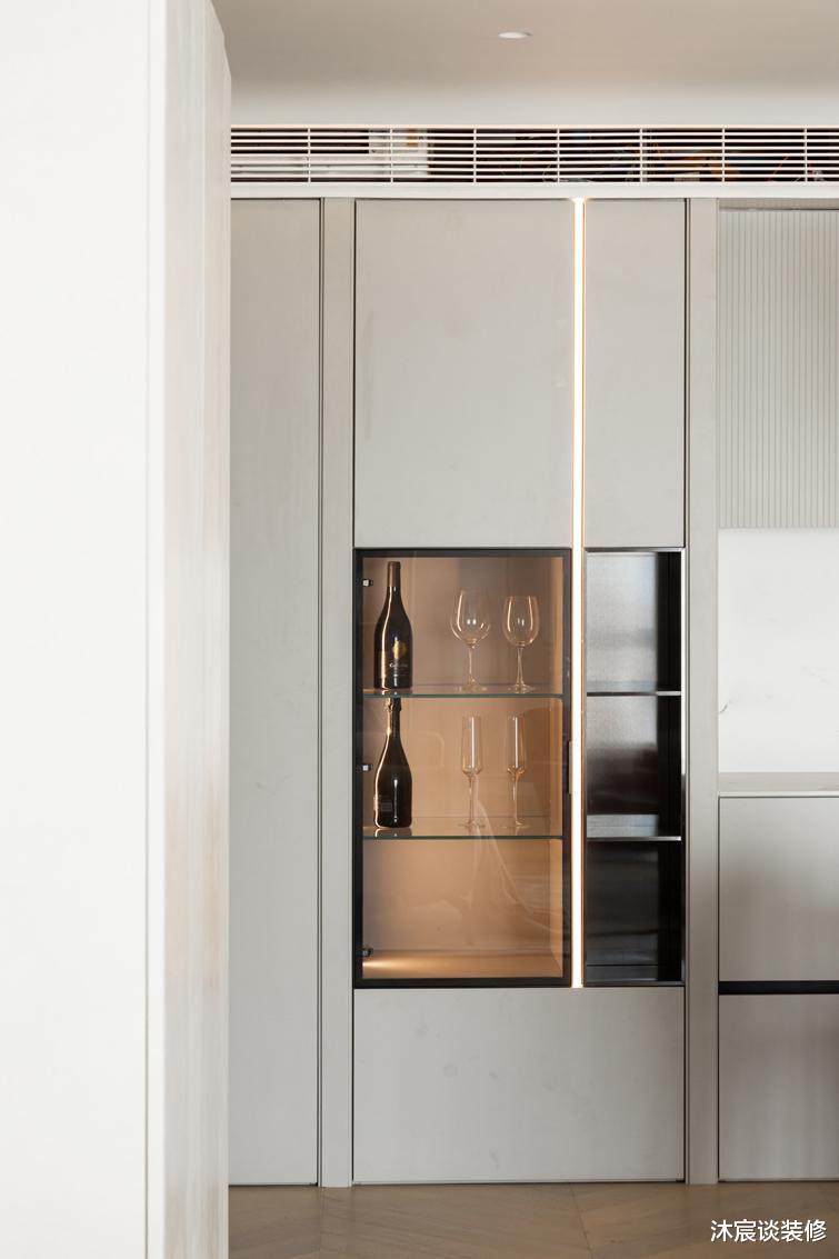 夫妻俩把家装成意式极简风,进屋倍感高级,骨子里透着简约大气!