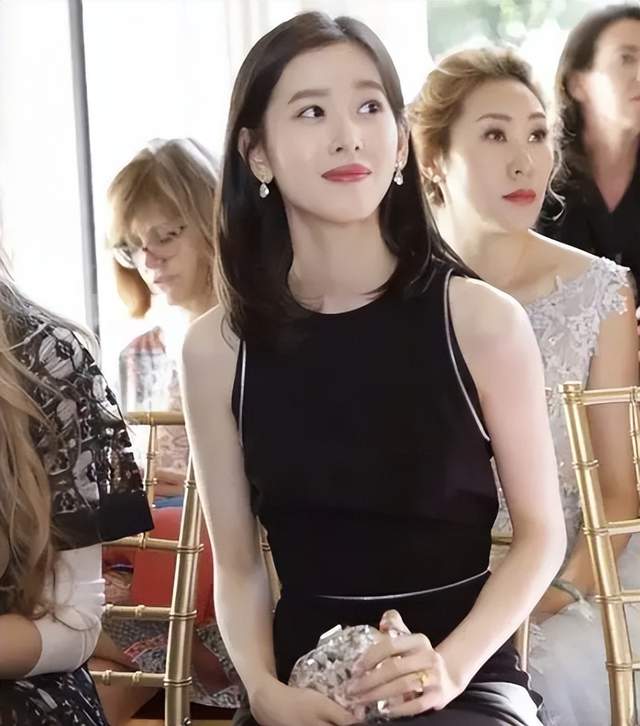 章泽天|事实表明,章泽天原谅丈夫刘强东出轨,是理性的抉择