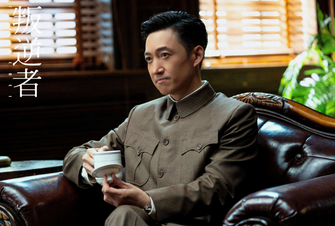 钟汉良|钟汉良《今生有你》与景甜《流光之城》撞档,你期待哪一部呢?