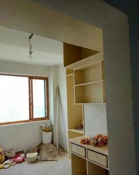 我家新房，花3万找亲戚打的全屋柜子，太漂亮实用了，看完都夸！