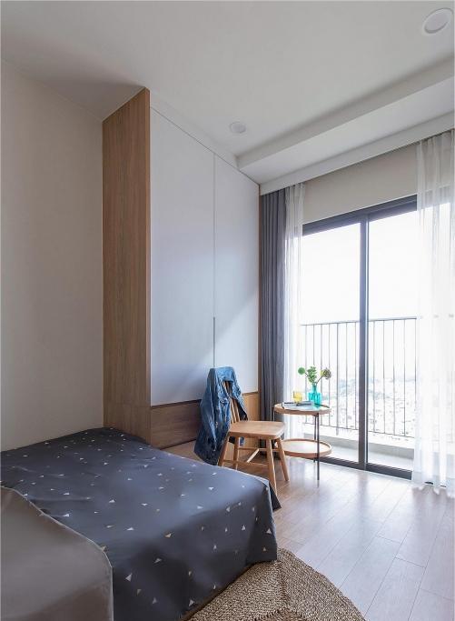 还是他机智,装修不随大流,原木白墙轻松打造简洁大方的新家