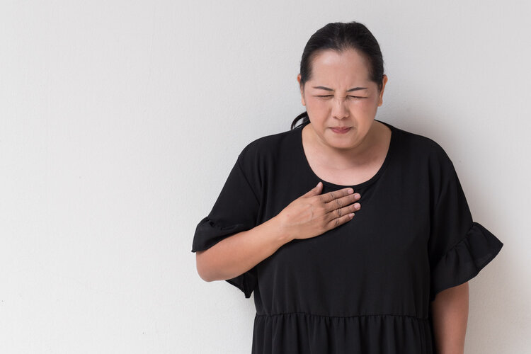 医生|复方甘草片价格便宜,止咳效果好,医生却不建议病人吃,为什么?