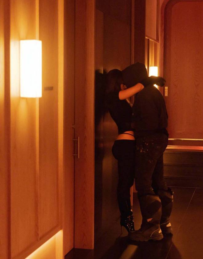 侃爷|侃爷有新欢却不忘前妻，新歌歌词醋意满满，声称要打卡戴珊新男友