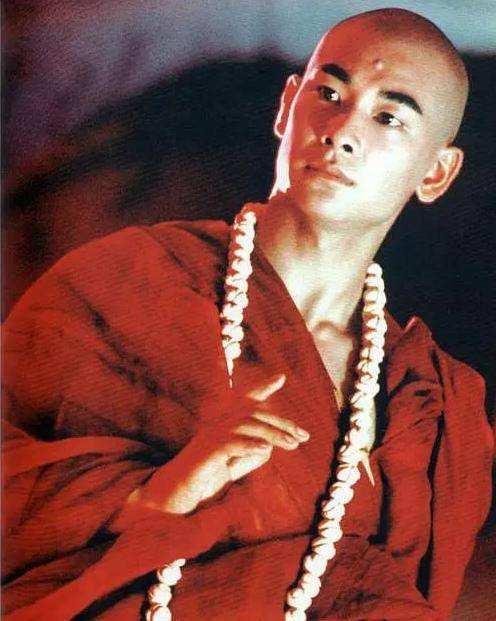 赵文卓|十年后再看赵文卓甄子丹的恩怨,在同被李连杰“打死”时便有预兆