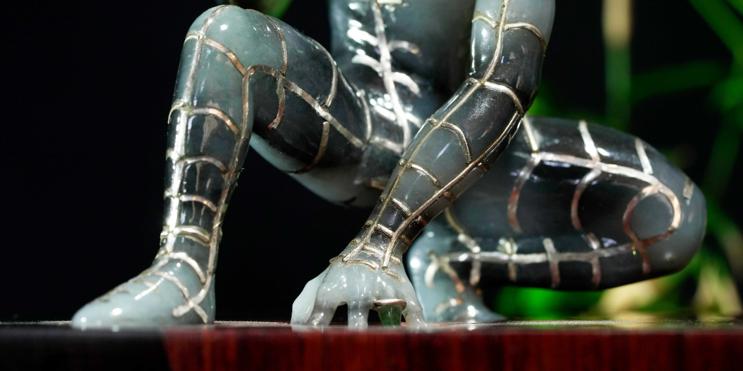 玉雕|玉雕: 蜘蛛侠|谁说对弈平凡的你不算自己的超级英雄？