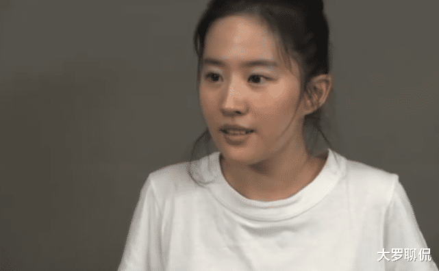 刘亦菲|刘亦菲接受外媒采访，没任何美颜的状态，看出了她32岁的颜值
