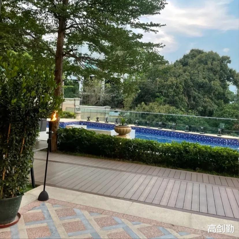 苏州|恒大许家印在香港的2栋别墅,价值15亿,烂尾房业主怎么看?