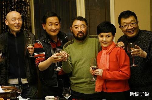 潘虹|潘虹离婚后,36年孤身一人,多次喊话在乎前夫,为何不与其复婚?