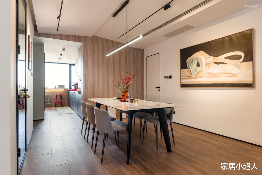 玩味统治下的现代融合空间