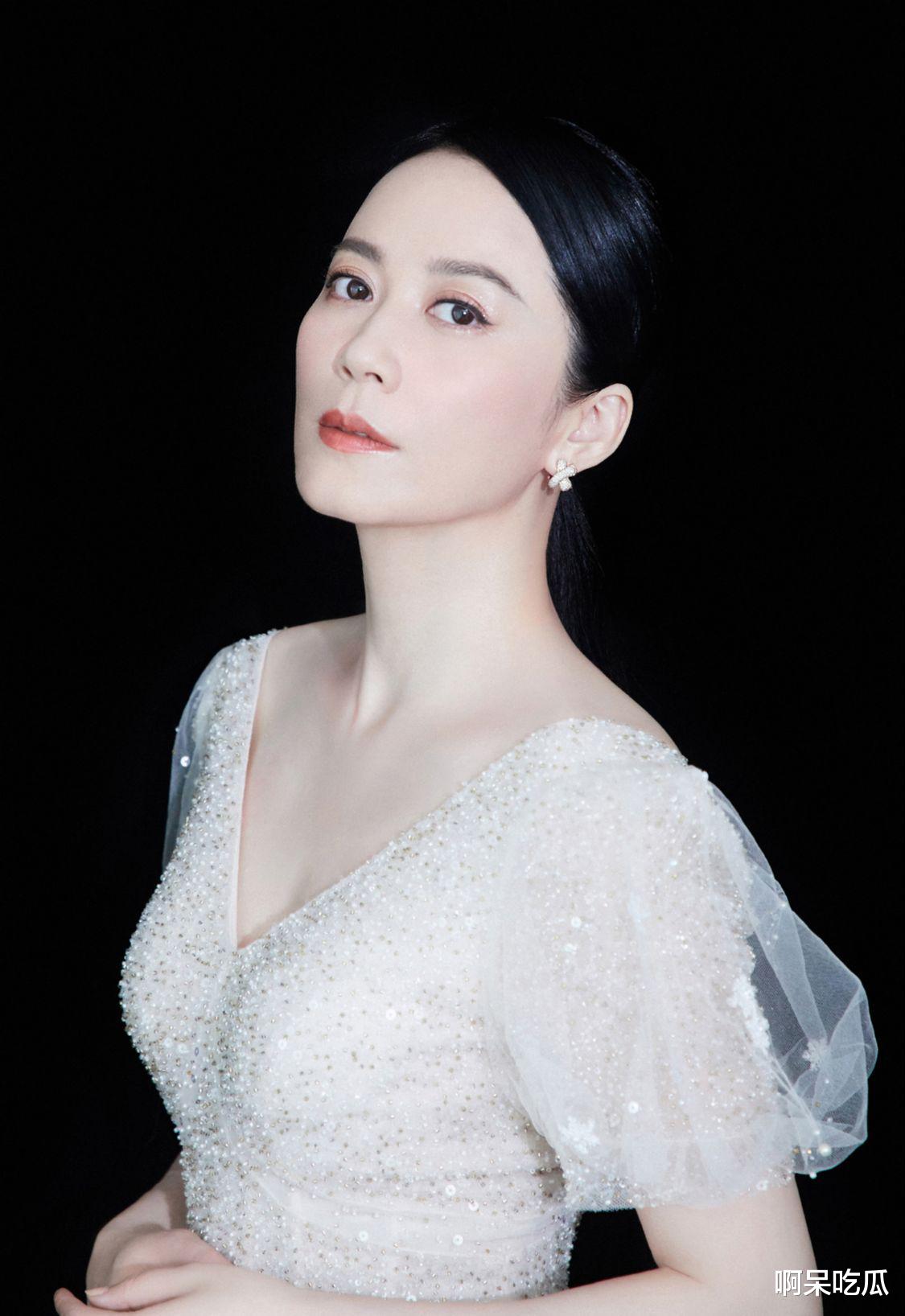 |至今未嫁的3位女明星，才貌双全，娶到她们的人简直赚翻了