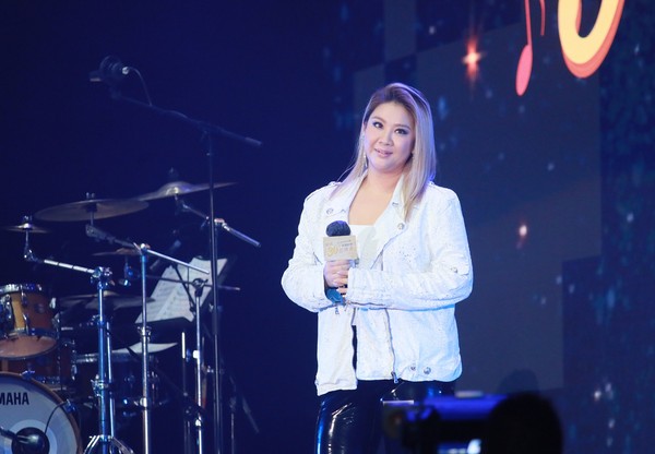 郑欣宜|郑欣宜今年35岁了继承梅艳芳6000万遗产