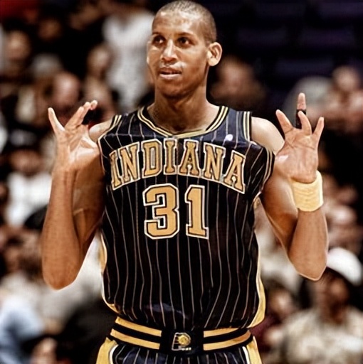 |场均不足20分却能拿下25000万分？NBA历史上只有这五人！