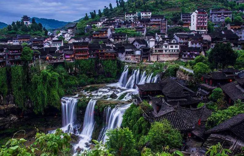 梯田|比乌镇惬意,比九寨沟秀丽,这座西部小城获赞无数,却常常被忽略