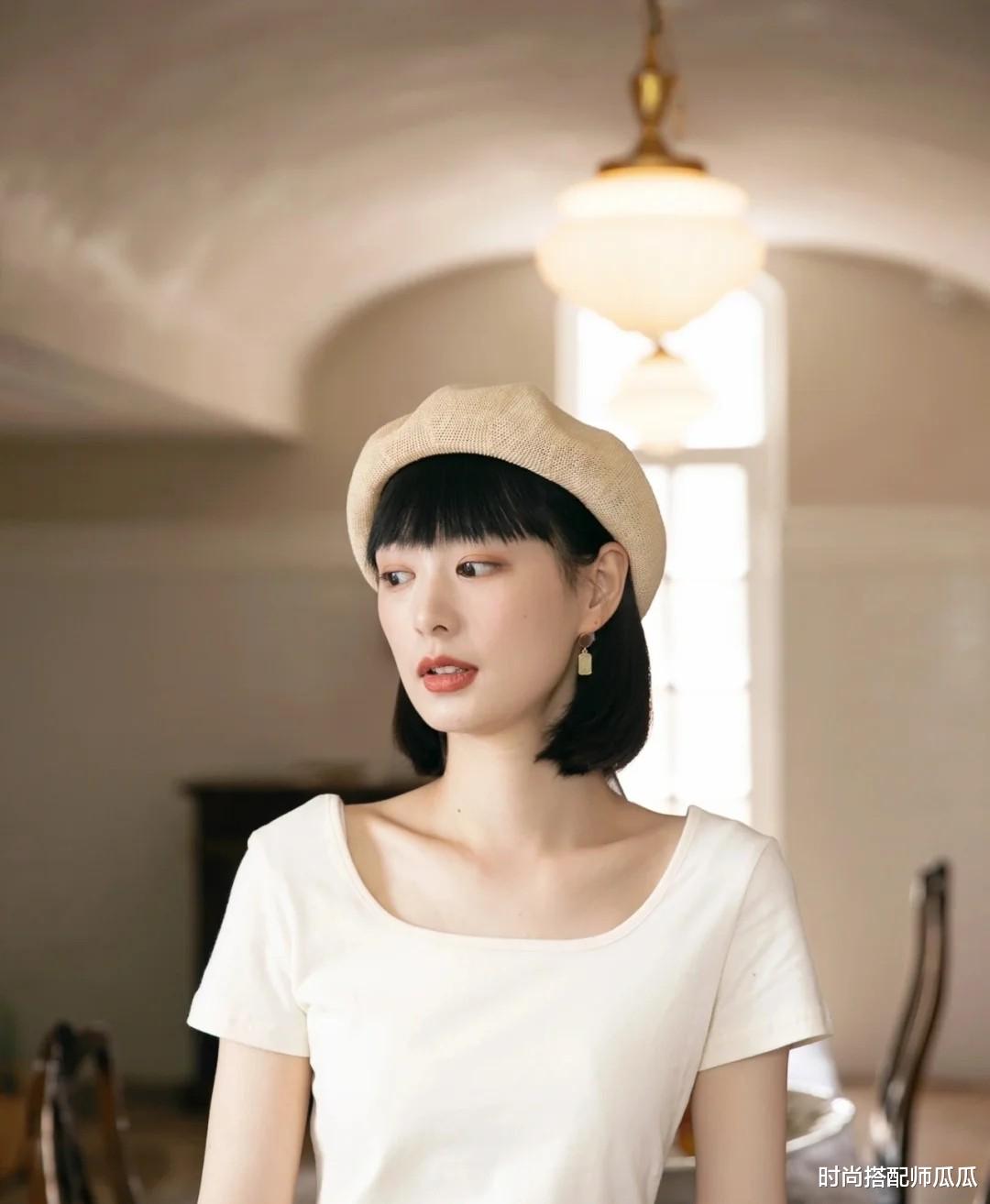 完美日记 ?突然火起来的“杏帽”是什么鬼?洋气优雅、显脸小,难怪潮人都爱