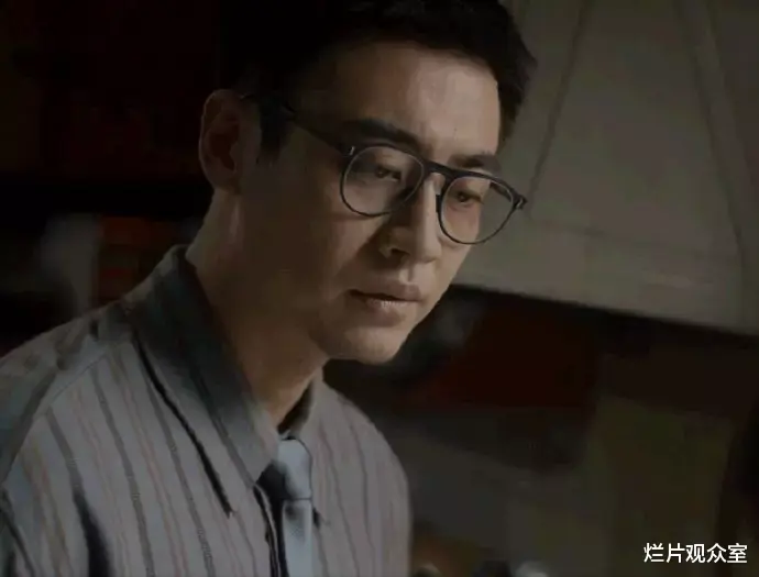 警察|即赌博又家暴，还出轨的老公，不离婚就杀了吧