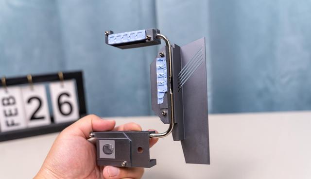 精致小巧，用料出众、技嘉迷你雕B660IAORUSPRODDR4主板拆解