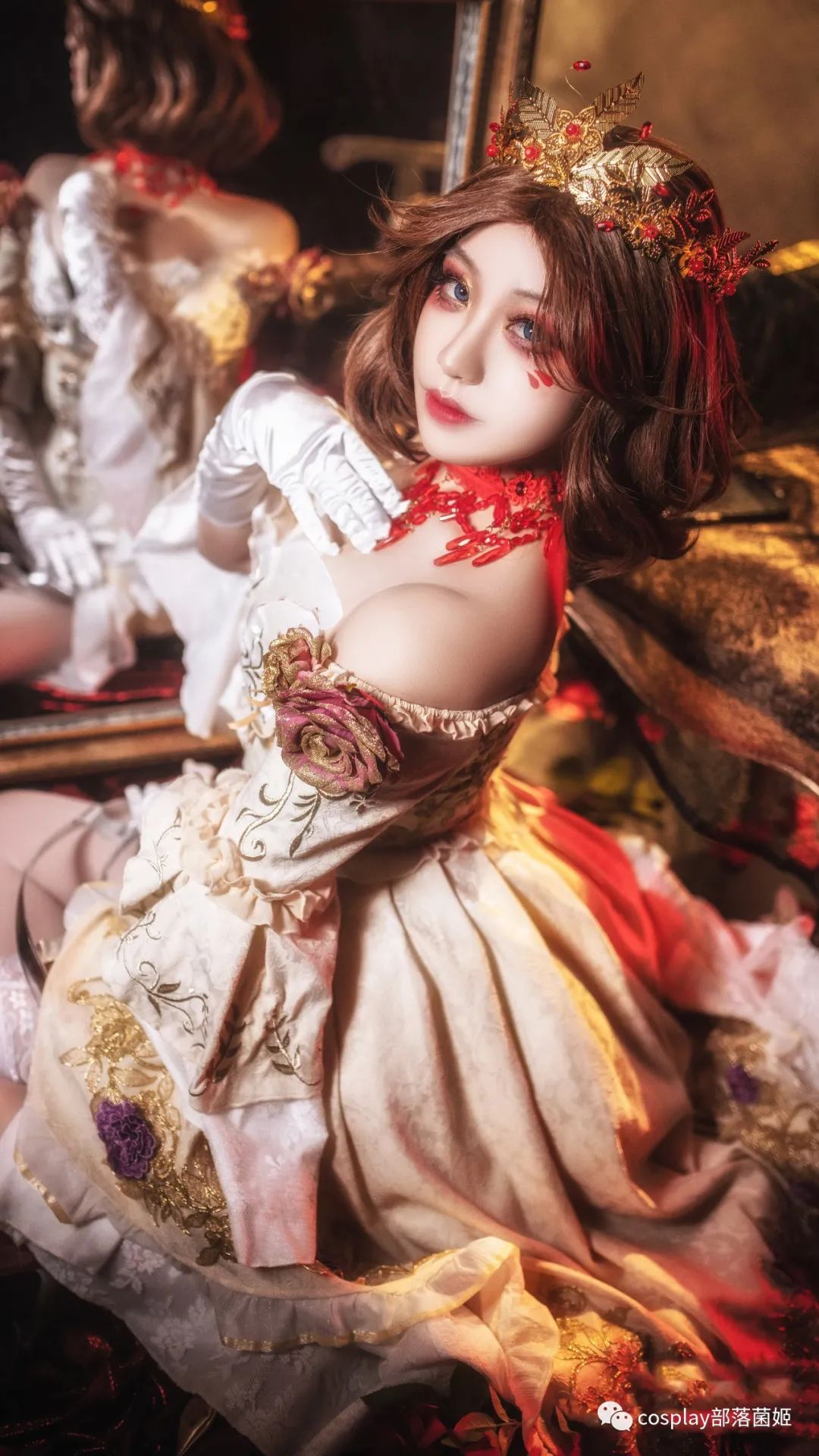 第五人格|cos：第五人格气质高贵的洪夫人cos正片@白川