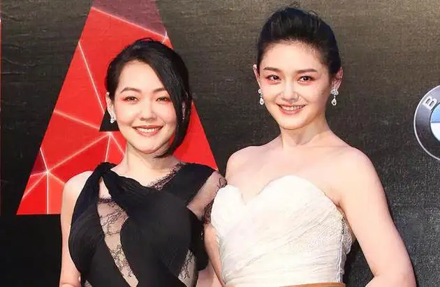 张兰|张兰曝料大S的几宗罪：大小S天天在家吸毒