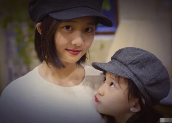 黄忆慈|黄多多: 在节目中表现很好,又很听话,为何这么多人不喜欢她?