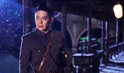 傅程鹏|傅程鹏:抛弃与结发妻子16年婚姻,转身娶小8岁港姐,还高调示爱