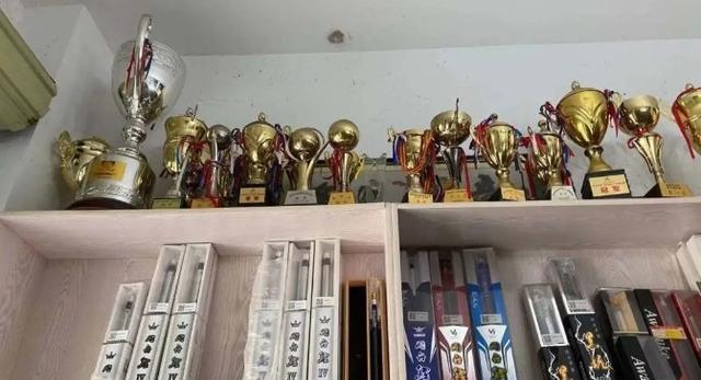 |邓刚的成功，归结于他的好运气？