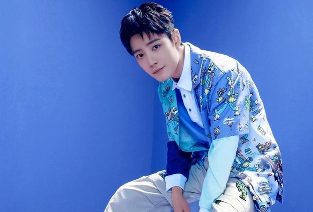 肖战|肖战《骄阳伴我》9月开机,开始招录实习生,男女主已定