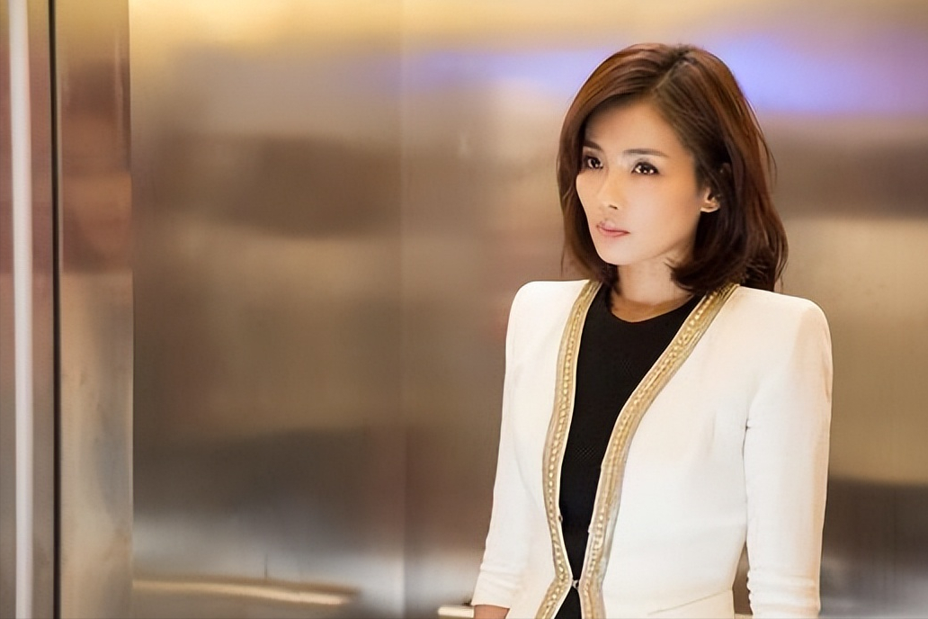 刘涛|从收视保障到收视毒药，演什么都很“刘涛”的刘涛是时候清醒了