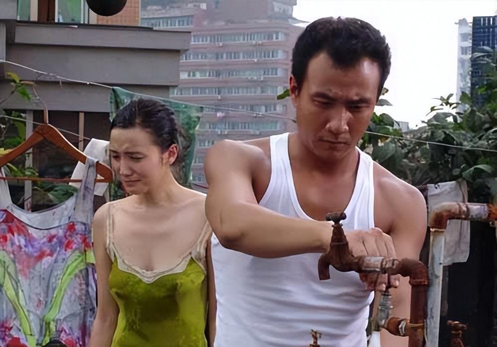 宋佳|小宋佳:恋情一段接一段,41岁却依旧待字闺中,她在追求什么?