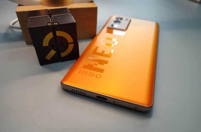 高通骁龙|配置小幅提升性能和用户体验全面升级iQOONeo5S评测