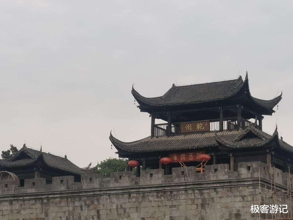 沈阳|湘西乾州古城，曾经苗疆的军事指挥中心，沈从文笔下的石头城