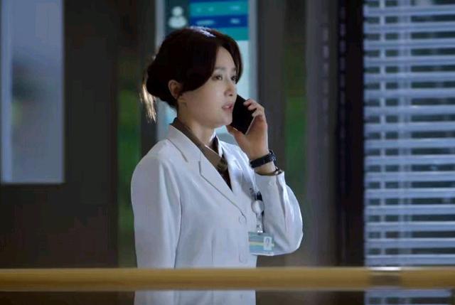 医生|赵晋安渣男不甘心,唐医生的四角恋爱精彩来袭,魏大勋角色张力弱