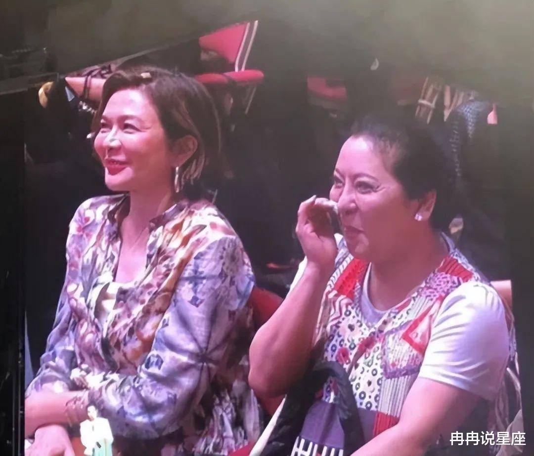 63岁向太不减肥不整容，胖的富态很旺夫，关之琳颜值崩塌的吓人！